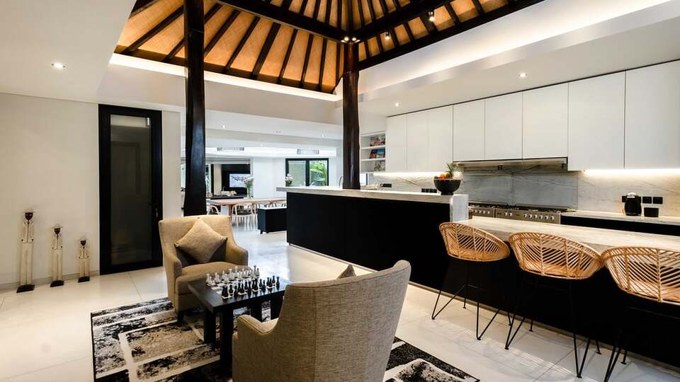 5 Star Villa Kubu Dewi Sri – Canggu Ricefield Retreat