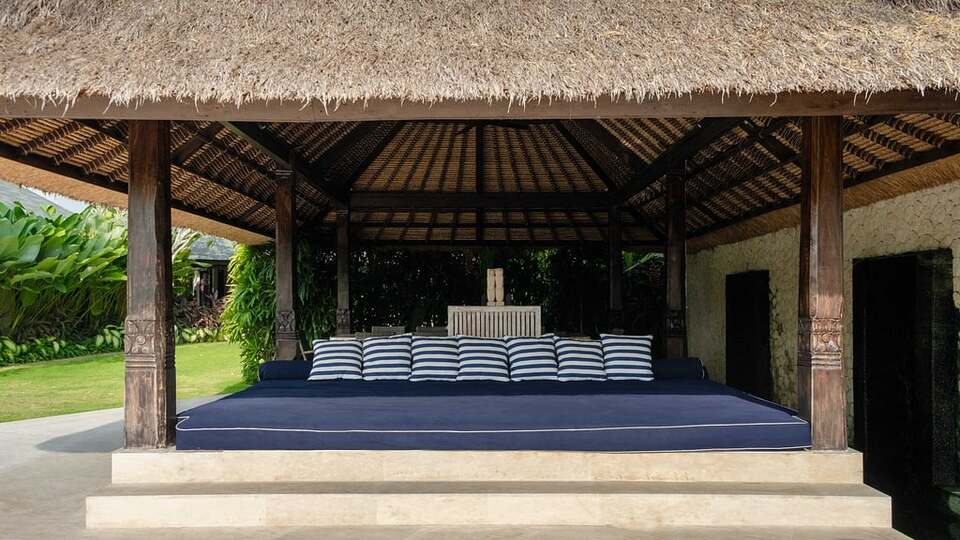 5 Star Villa Kubu Dewi Sri – Canggu Ricefield Retreat