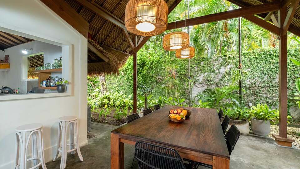 5 Star Villa Celeste – Tropical Seminyak Haven