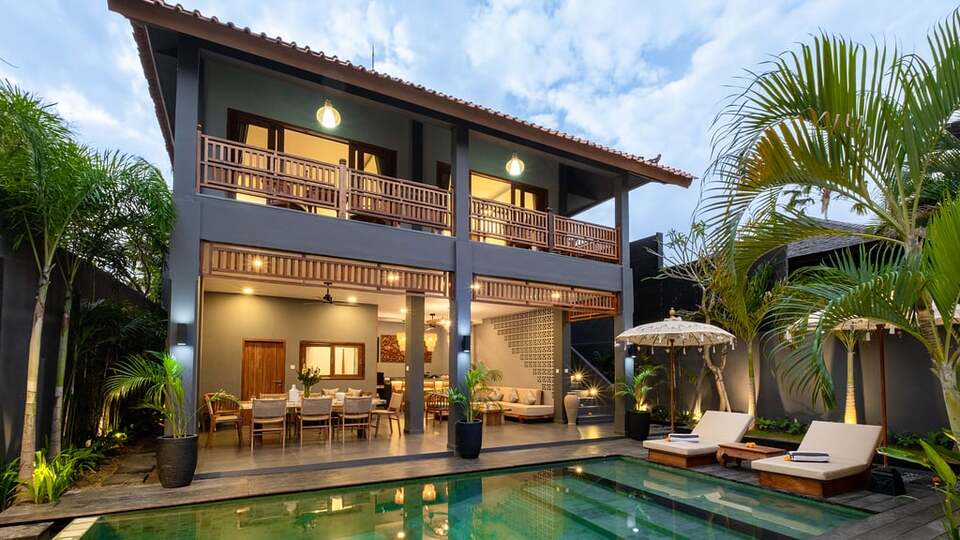 5 Star Villa Alami – Seminyak Sanctuary