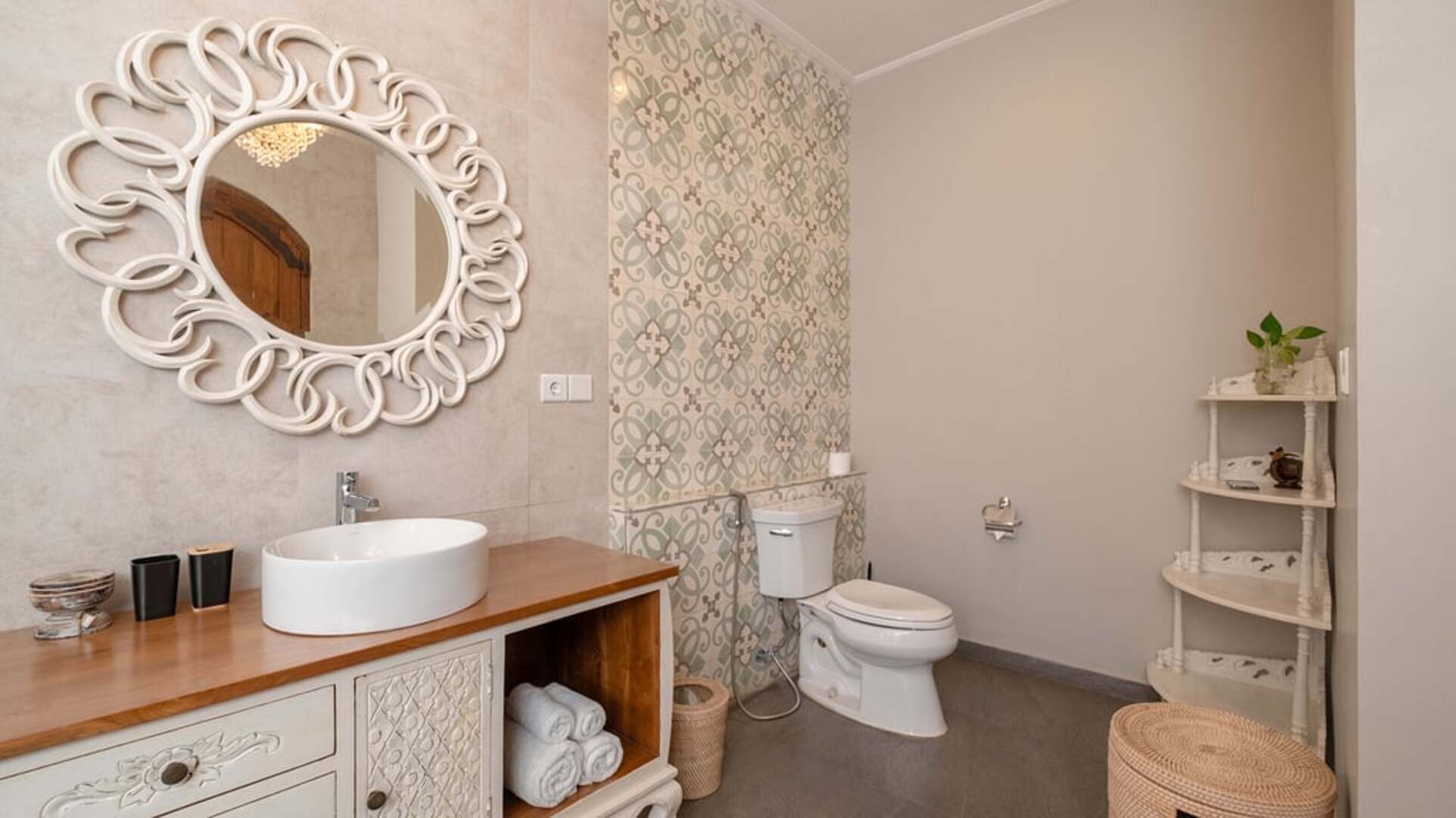 5 Star Ocean Forest Villa – Bingin Forest Escape