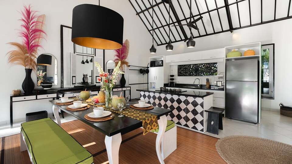 5 Star Villa Lepak by the River – Riverside Ubud Retreat