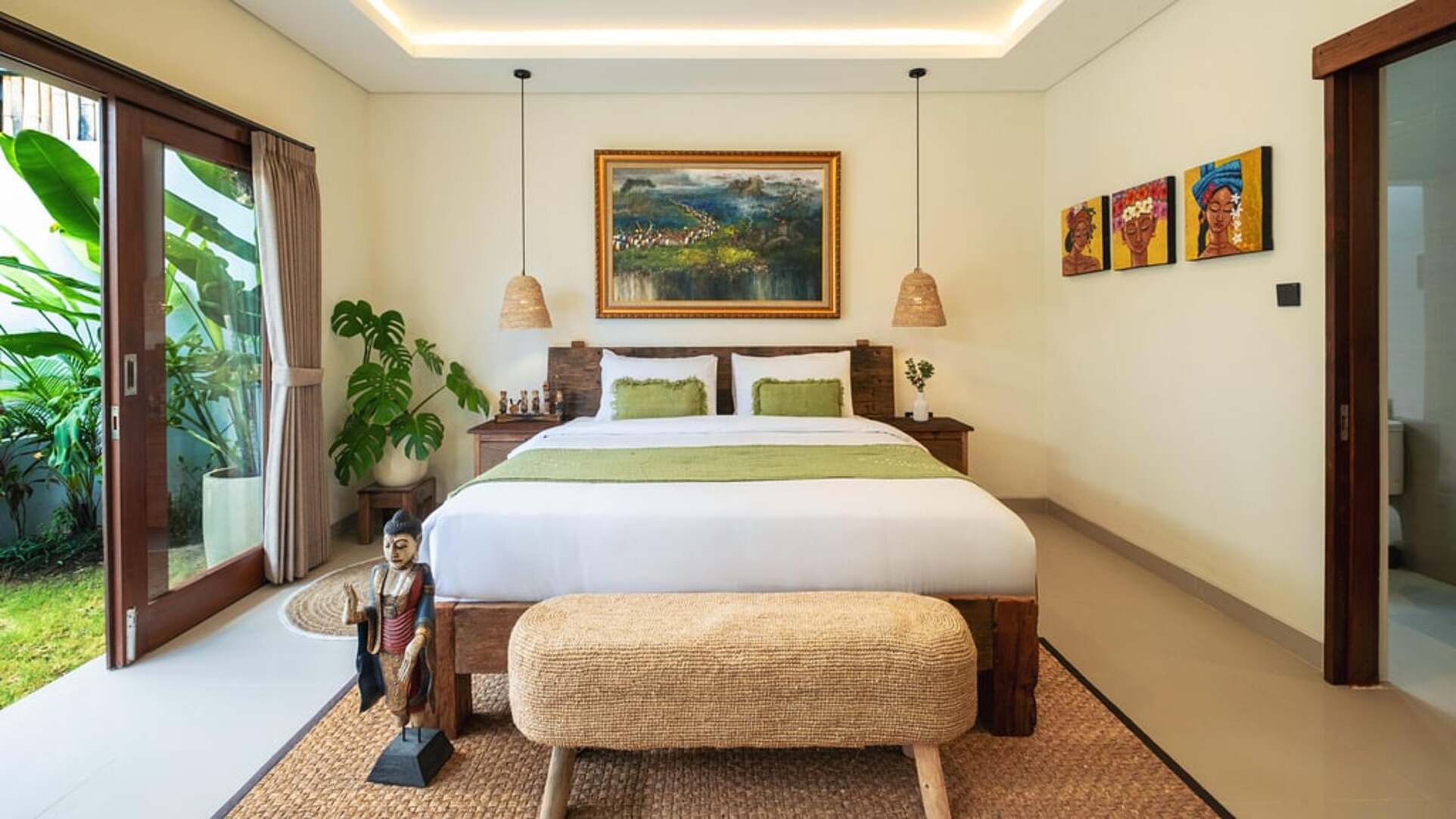 5 Star Villa Lange 2 – Serene Seminyak Escape