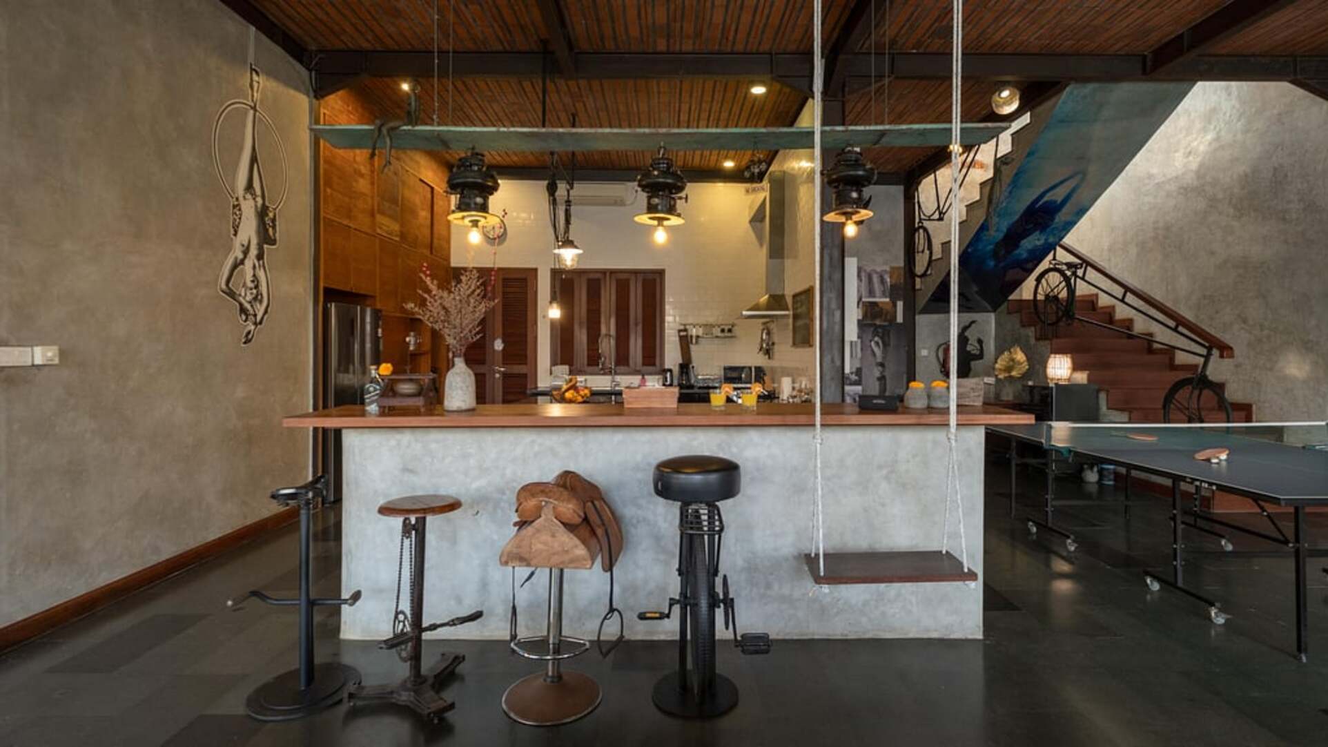 5 Star NicoNico Mansion – Eclectic Seminyak Mansion
