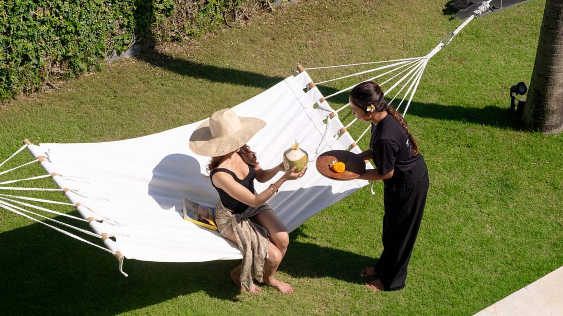 5 Star NicoNico Mansion – Eclectic Seminyak Mansion