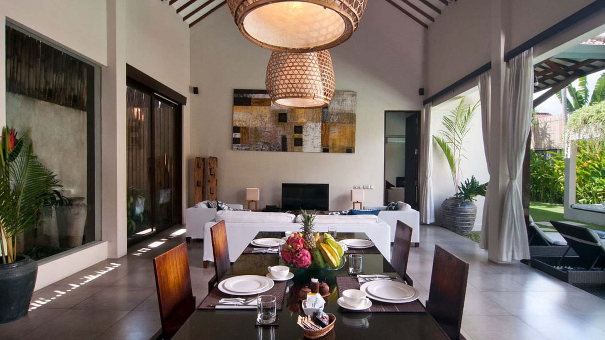 5 Star Alice Estate – Serene Seminyak Estate