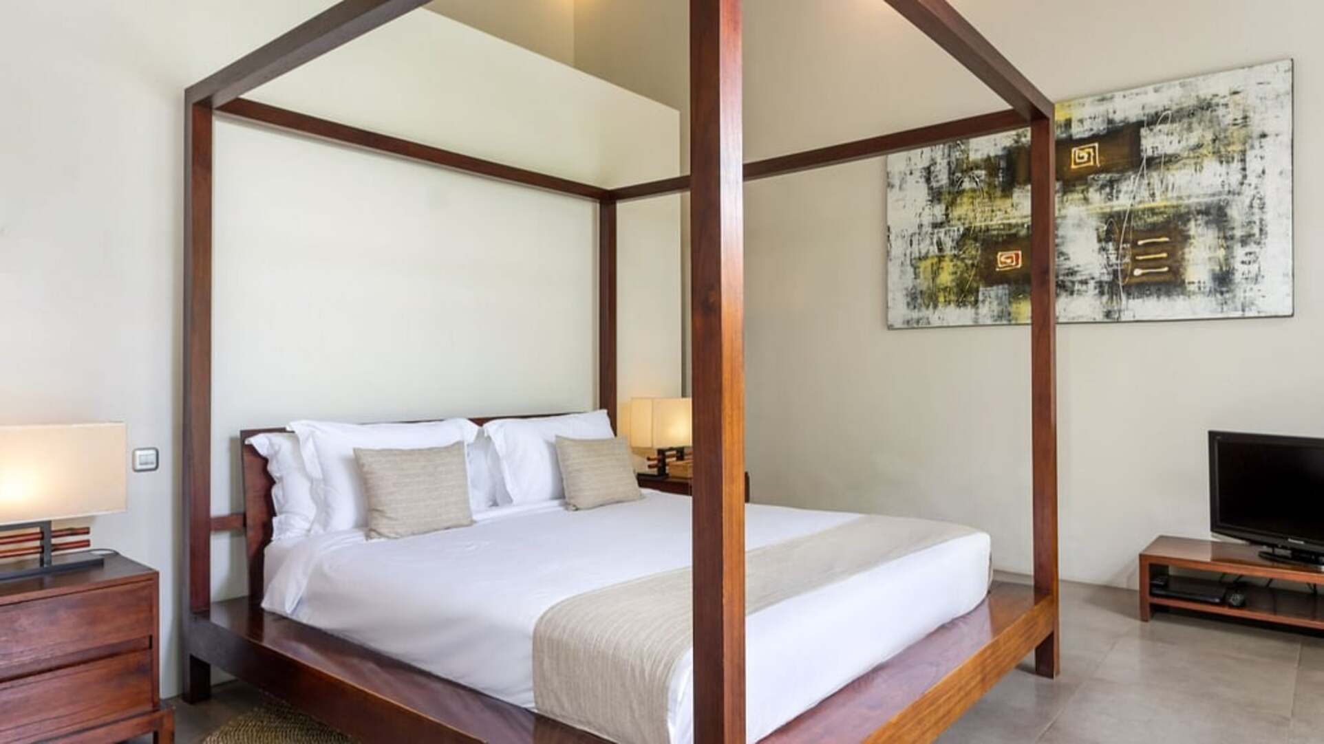 5 Star Alice Estate – Serene Seminyak Estate