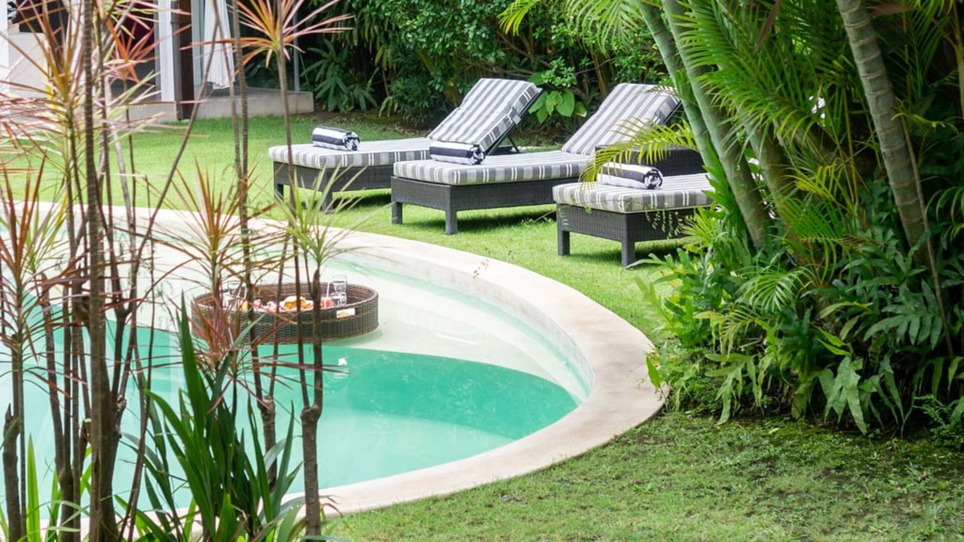 5 Star Alice Estate – Serene Seminyak Estate