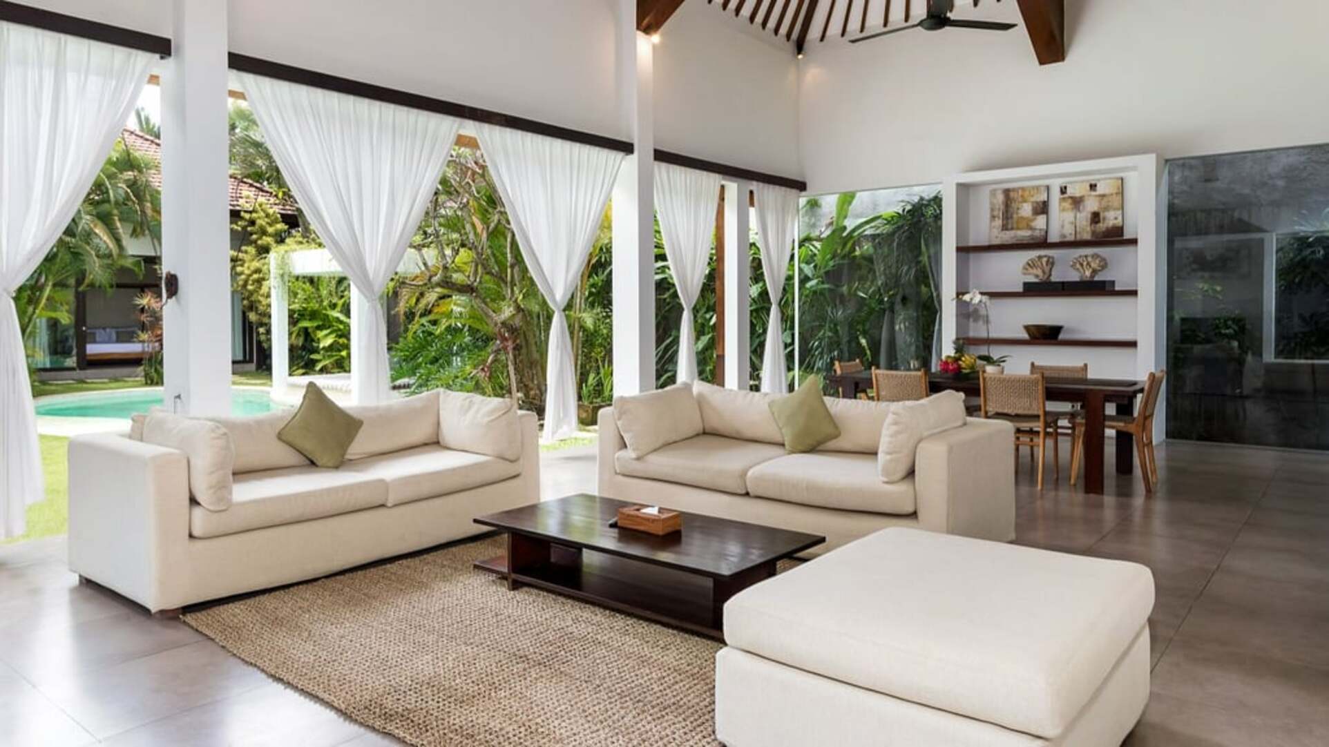 5 Star Alice Estate – Serene Seminyak Estate