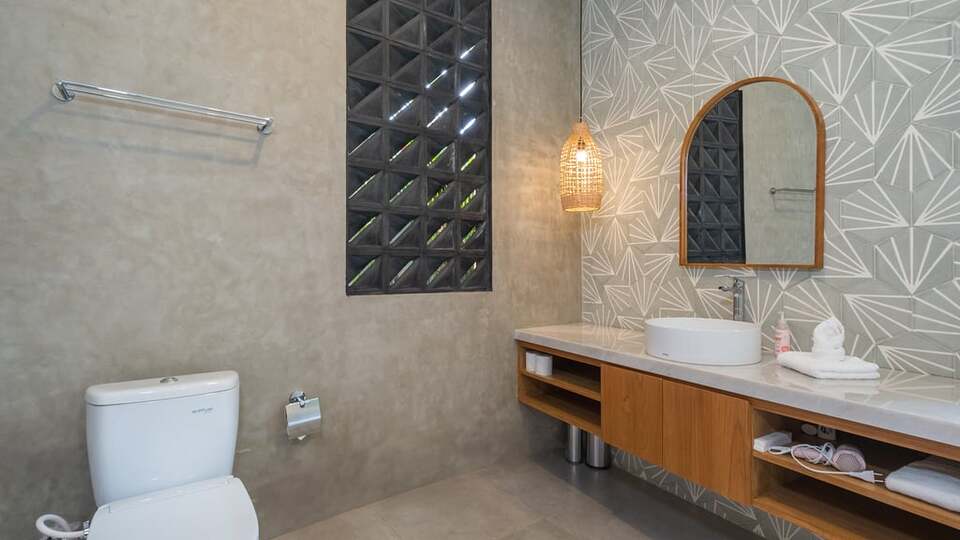 5 Star Elephant Villa 4 – Modern Ubud Sanctuary