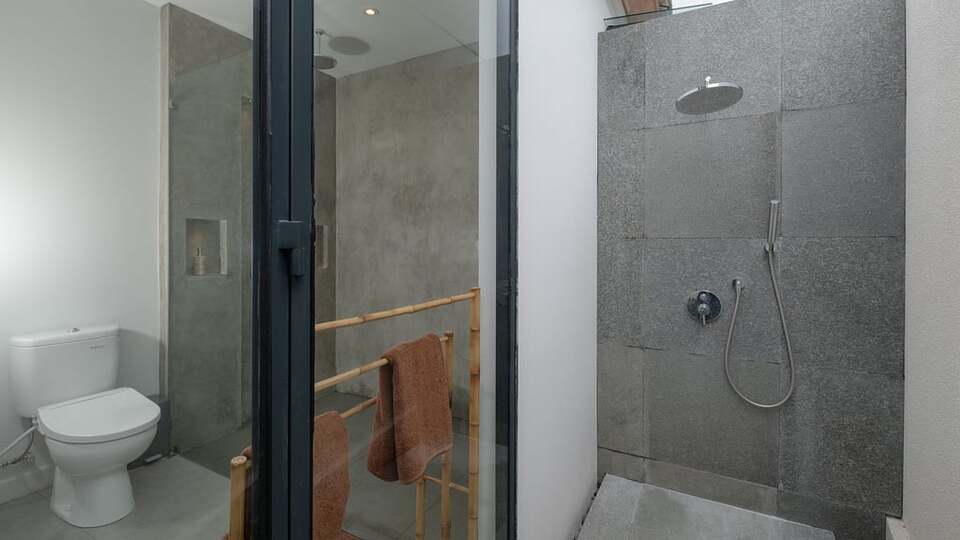 5 Star Villa Suka Sawah – Ricefield Serenity