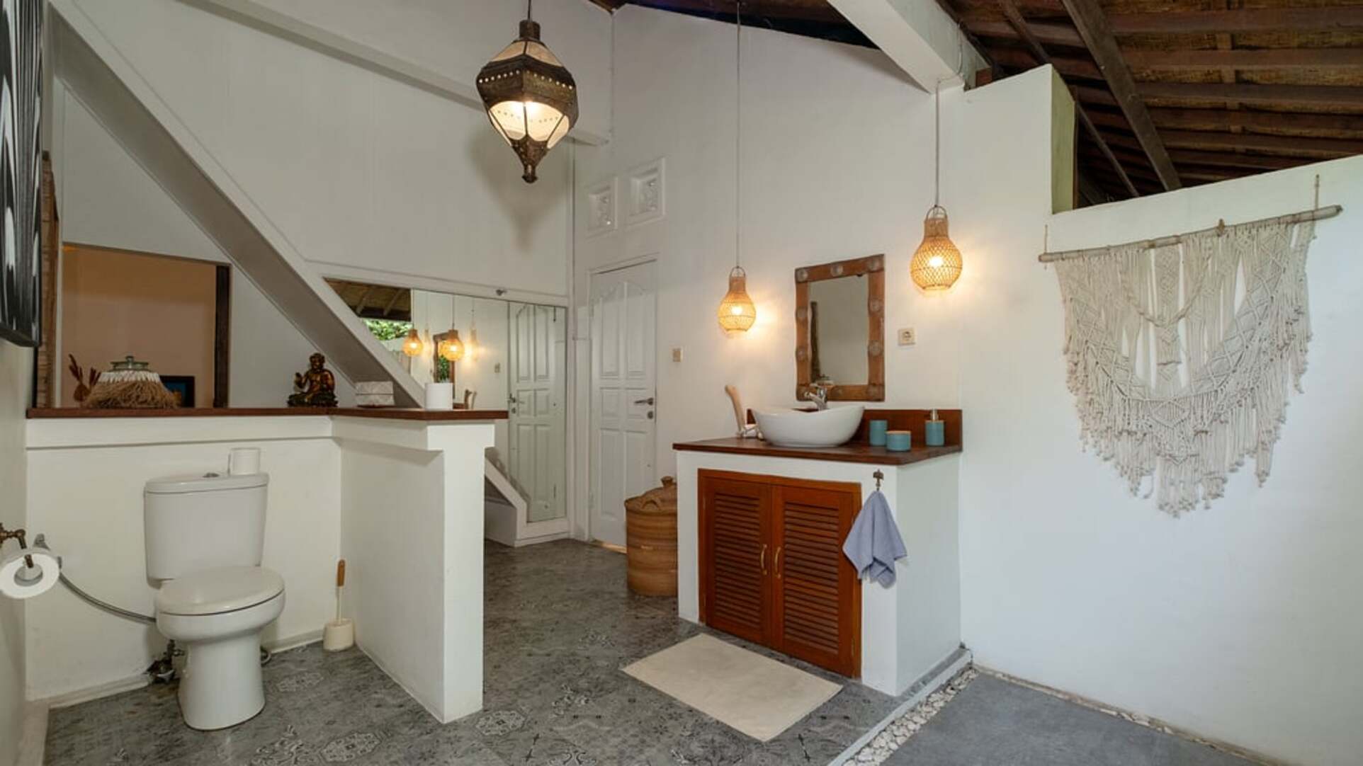 5 Star Villa Mogi – Serene Garden Escape