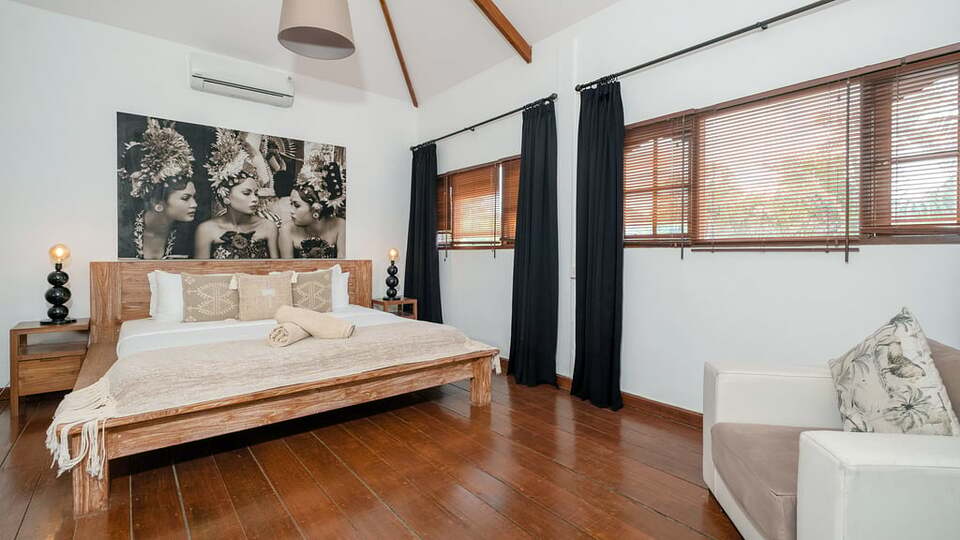 5 Star Villa Mogi – Serene Garden Escape