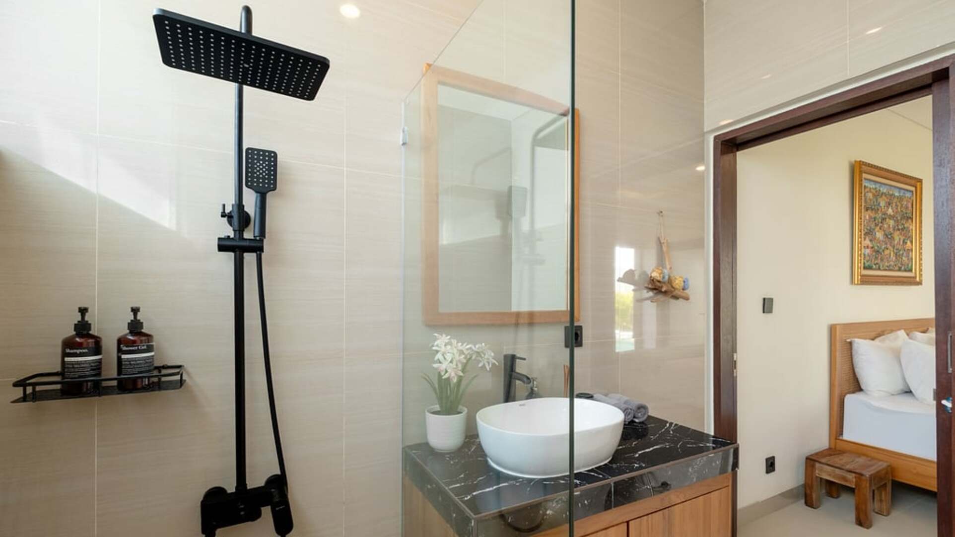 5 Star Villa Lange 3 - Modern Balinese Elegance