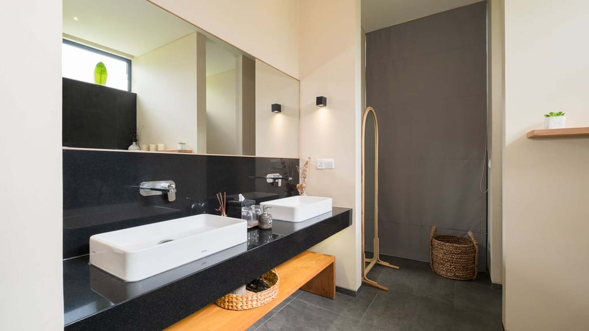 5 Star M Villa 318 Canggu - Tropical Elegance