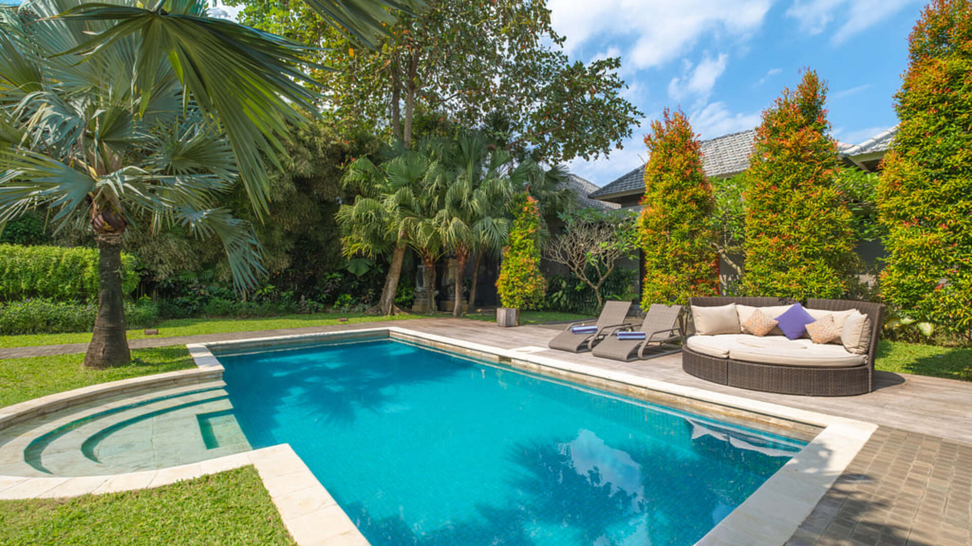 5 Star M Villa 318 Canggu - Tropical Elegance