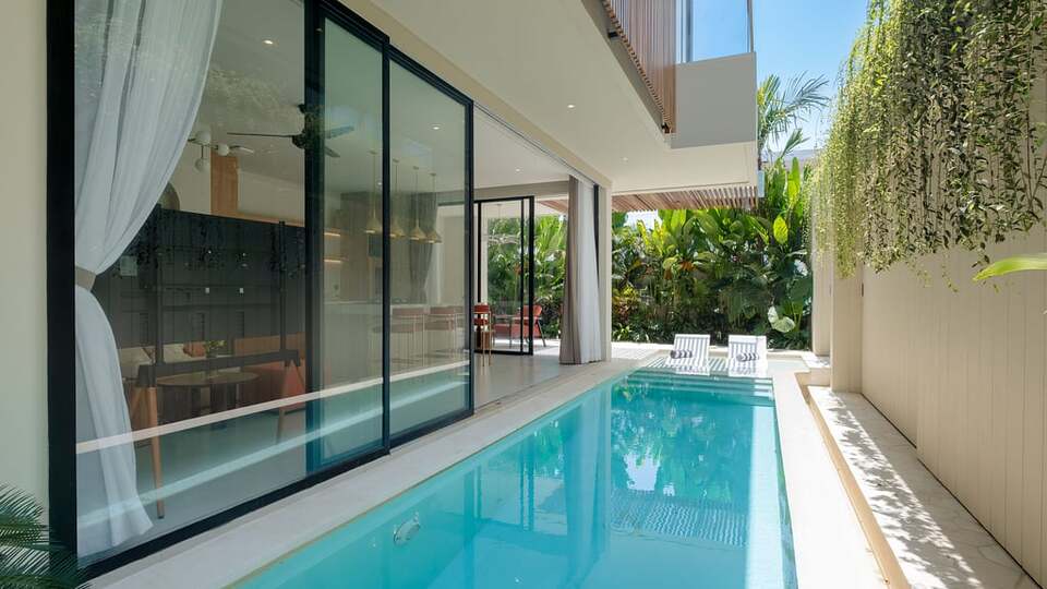 5 Star Loona Palm Seseh Estate - Modern Coastal Serenity