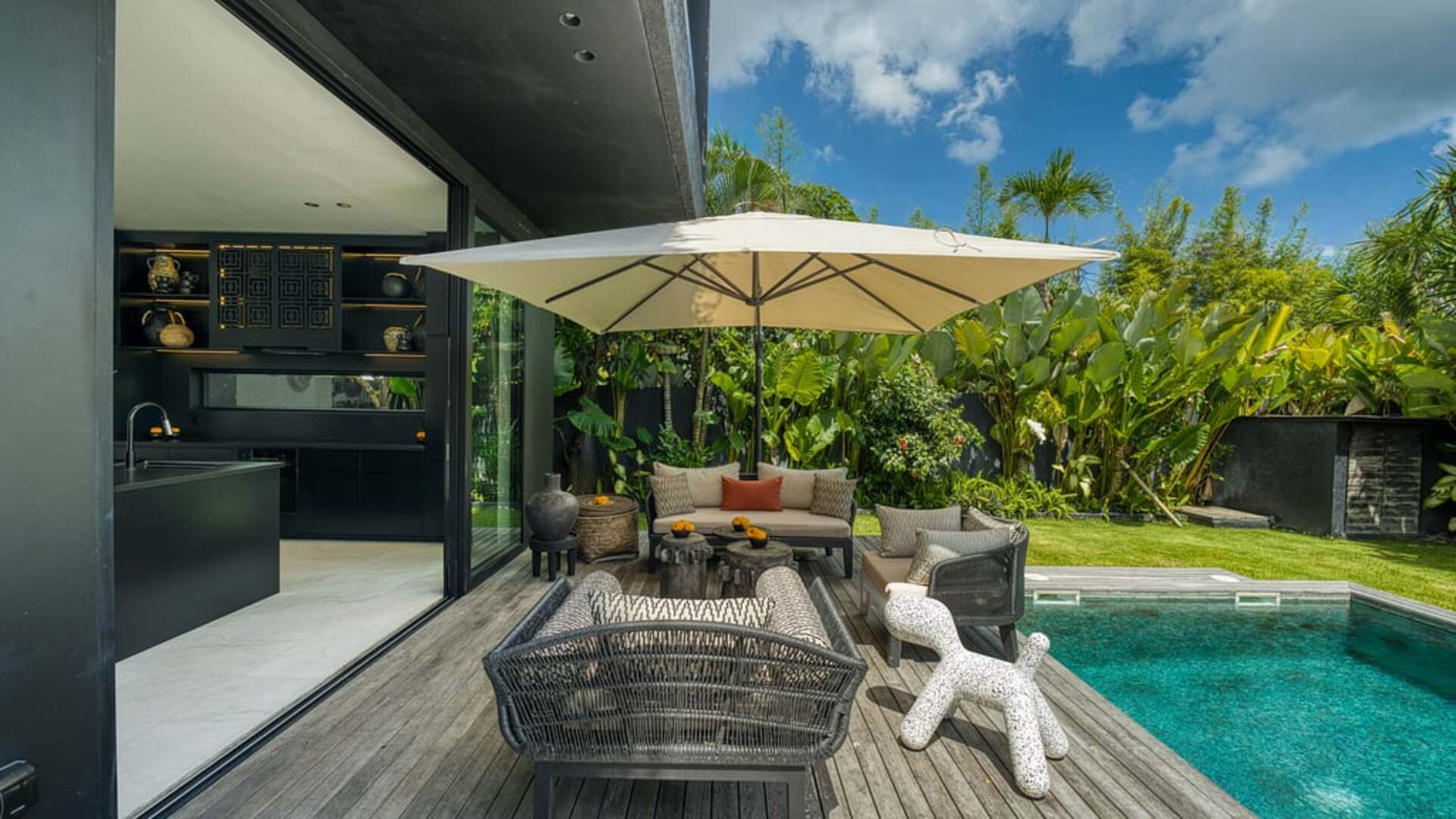 5 Star Villa Amara - Contemporary Tropical Luxury