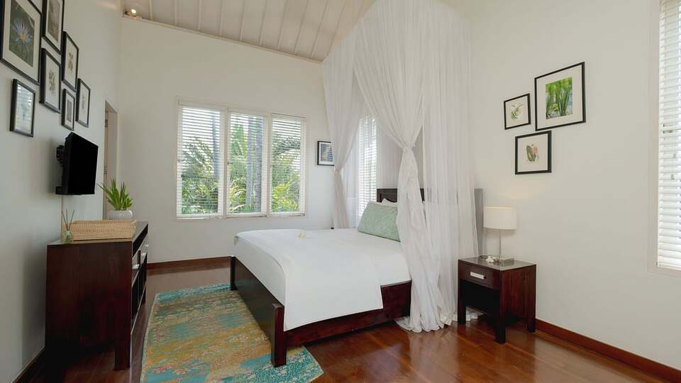 5 Star Villa Merta Sari 10 - Tropical Seminyak Retreat