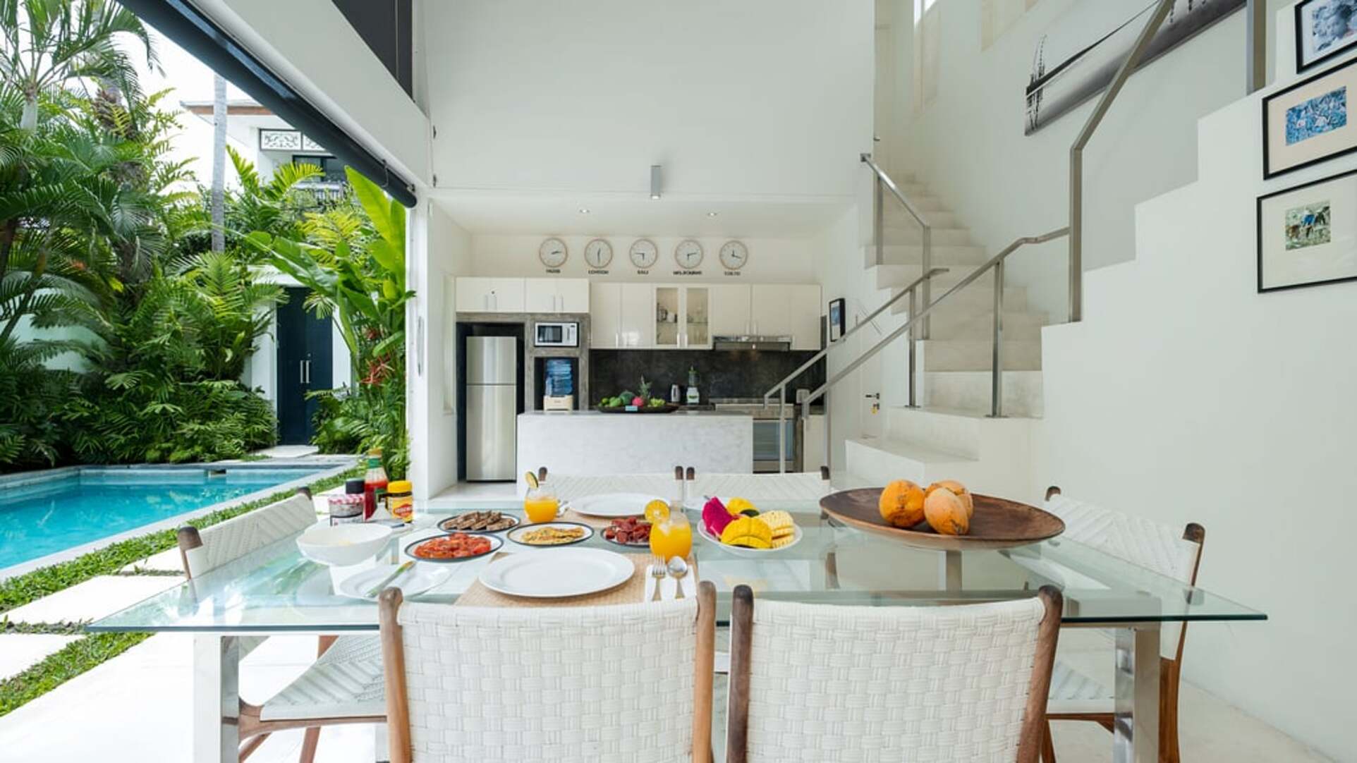 5 Star Villa Merta Sari 10 - Tropical Seminyak Retreat