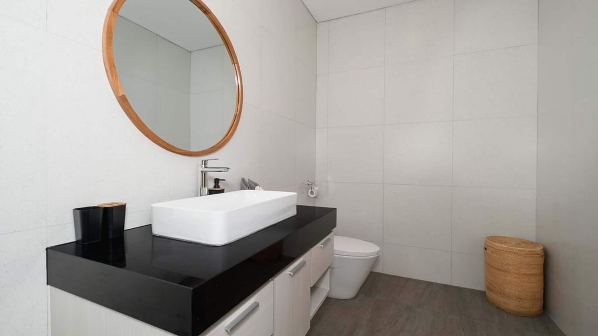 5 Star Villa Kuwait - Contemporary Tropical Escape