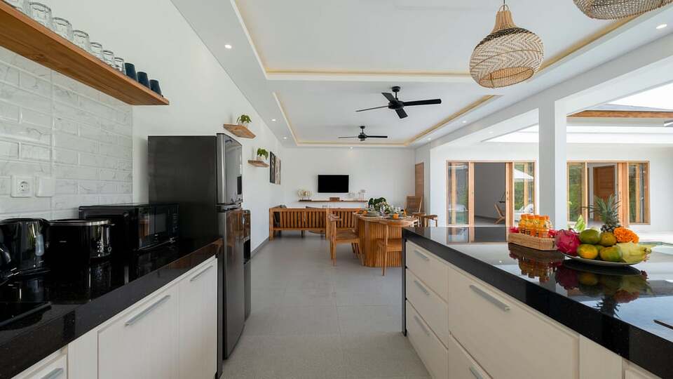 5 Star Villa Kuwait - Contemporary Tropical Escape