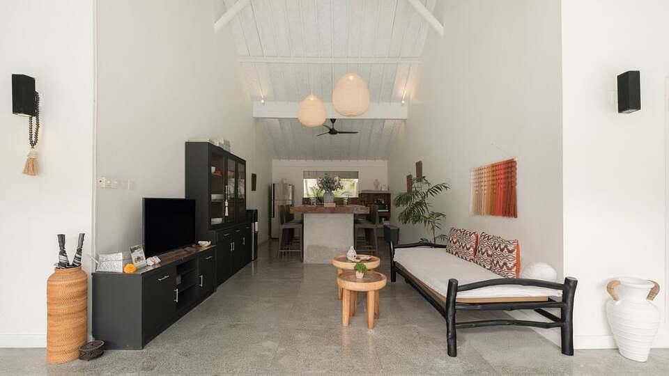 5 Star Villa Mas 3 Seminyak – Chic Tropical Escape