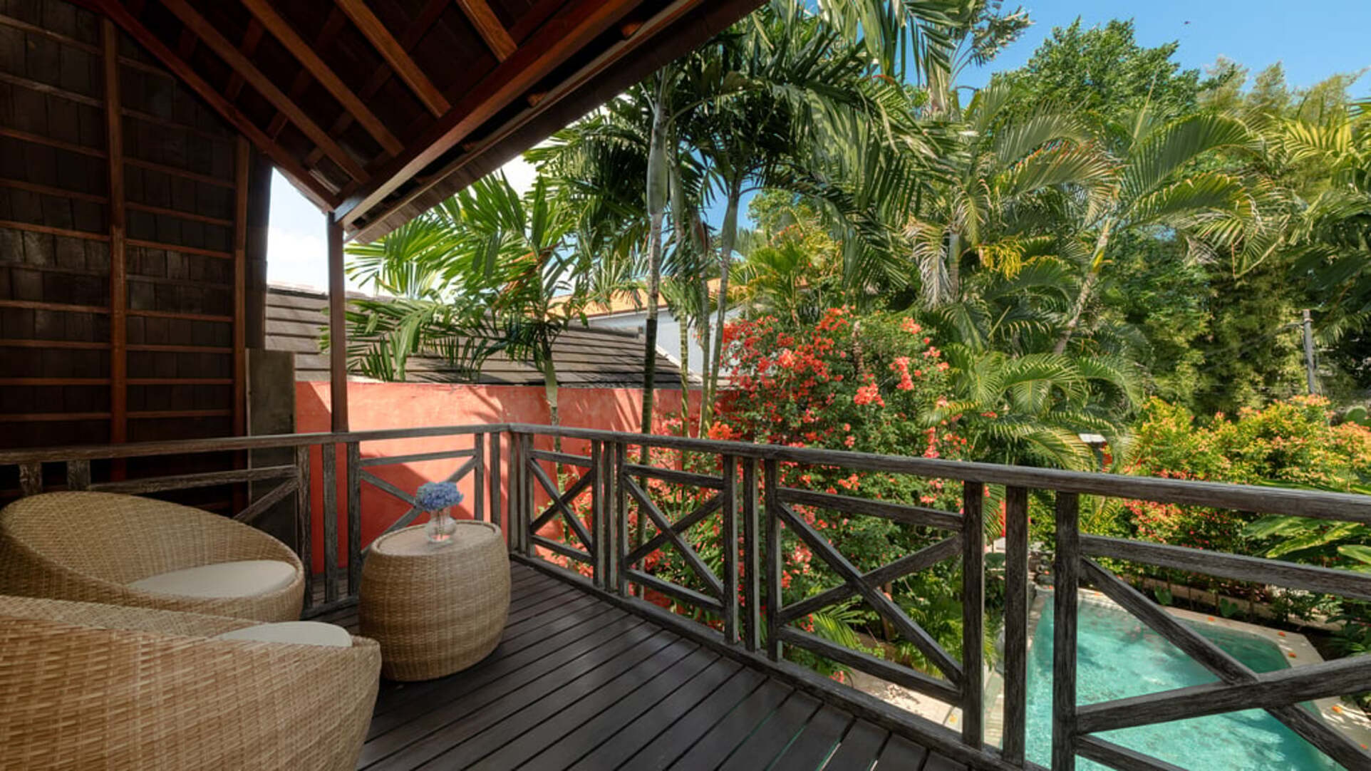 5 Star Villa Hangat – Tropical Balinese Sanctuary