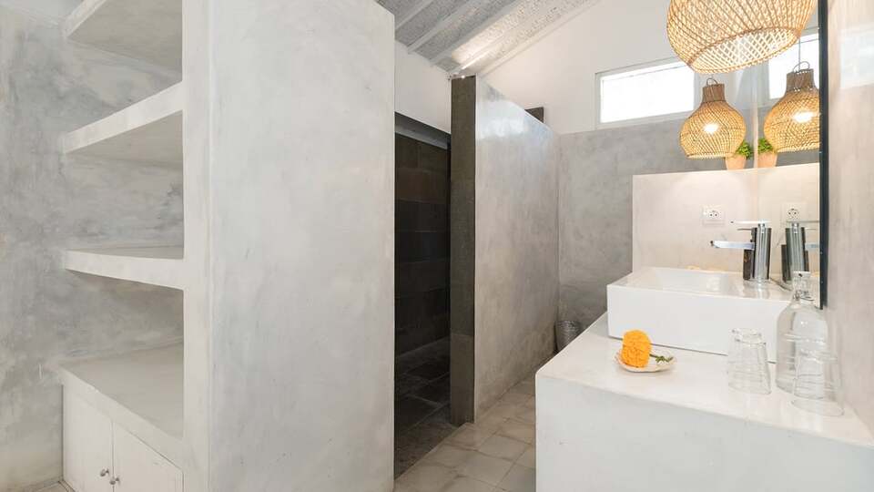 5 Star Villa Mas 4 Seminyak – Elegant Island Retreat