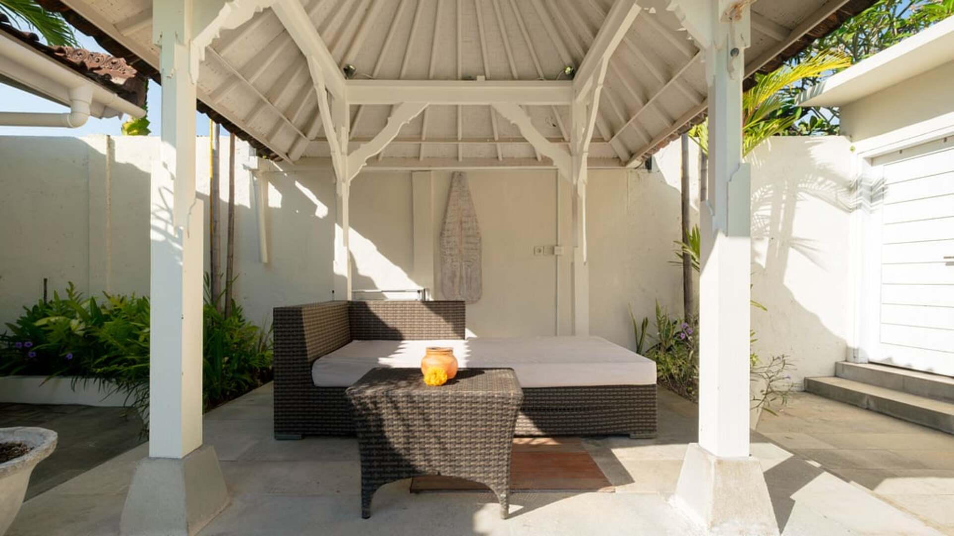 5 Star Villa Mas 4 Seminyak – Elegant Island Retreat