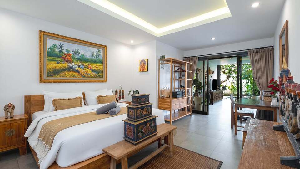 5 Star Villa Ambalika - Seminyak Serenity
