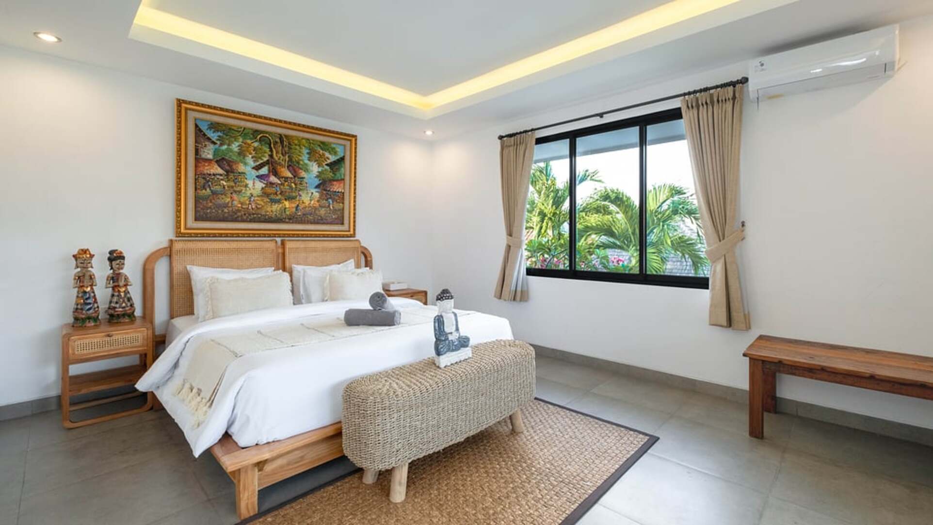5 Star Villa Ambalika - Seminyak Serenity