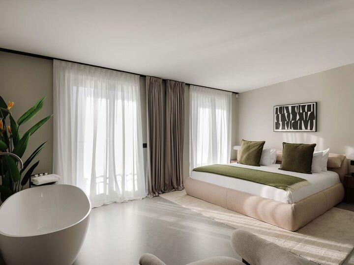 Tranquil Retreat in the Heart of Lombardia, 5 Star Ca’ Bela