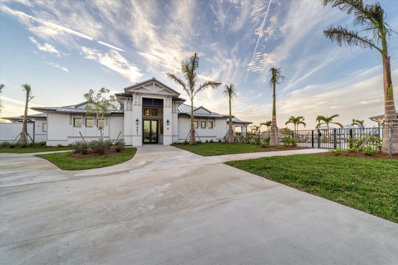 Enjoy the fantastic amenities at Heritage Landing Golf & Country Club