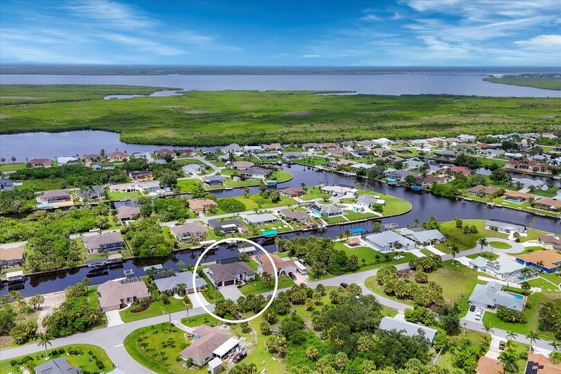Gorgeous 3 bedroom, 2 bathroom waterfront home with private pool