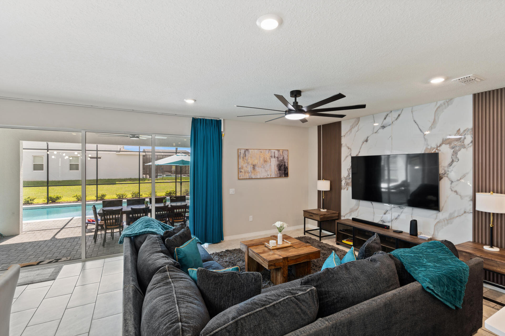 Living Room 75 " Smart TV Sound system