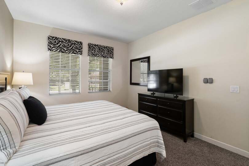 King Suite Bedroom 3 Downstairs Attached Bathroom
43" TV