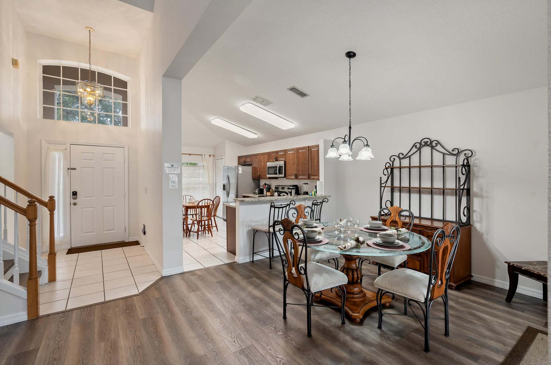 Dining / Kitchen / Entryway