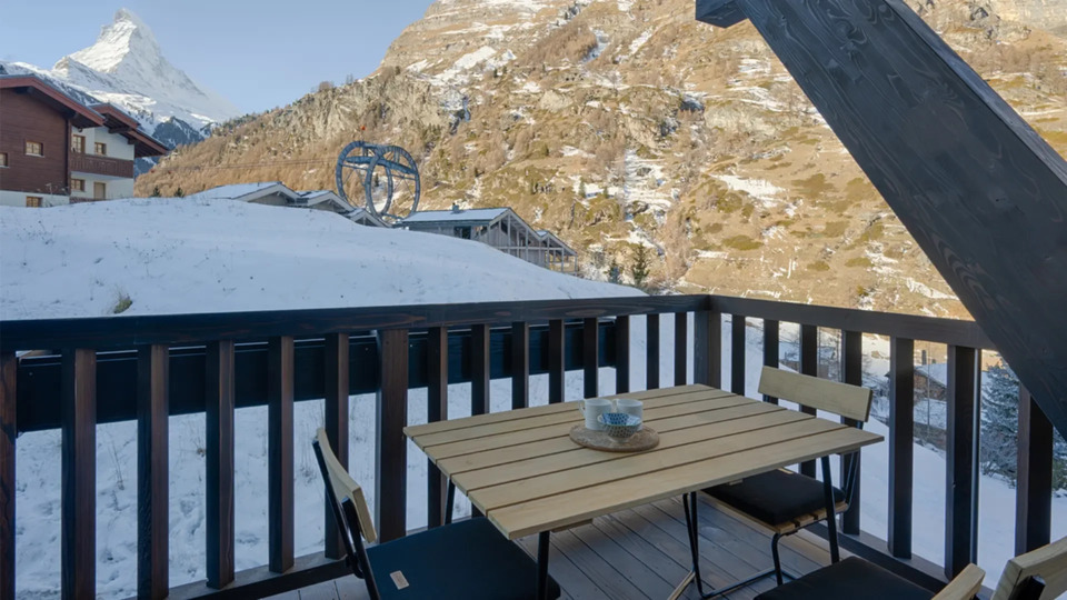 Elegant Mountain Getaway in Wallis